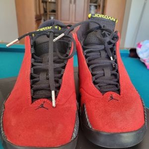 Air Jordan Retro X Ferrari